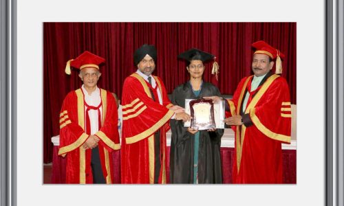 Dr Sumi Agrawal, Professor & Senior Gynecologist, Laparoscopic Surgeon, Infertility Specialist - Gynocare Dr Agrawal's Clinic Award